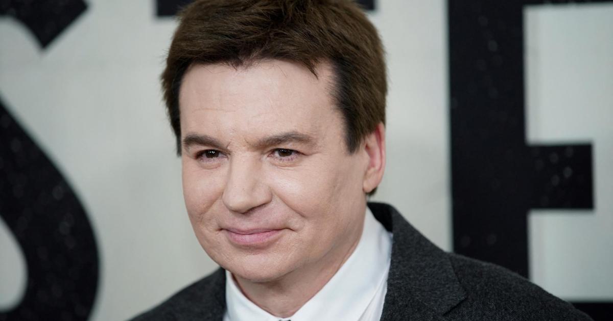 “Austin Powers” Mike Myers on Queen’s Death: “I Cried Like a Baby”