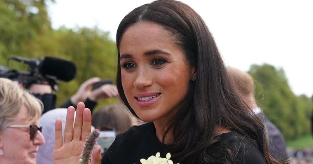 The photoshop scandal surrounding Kate is being ridiculed by sources close to Meghan