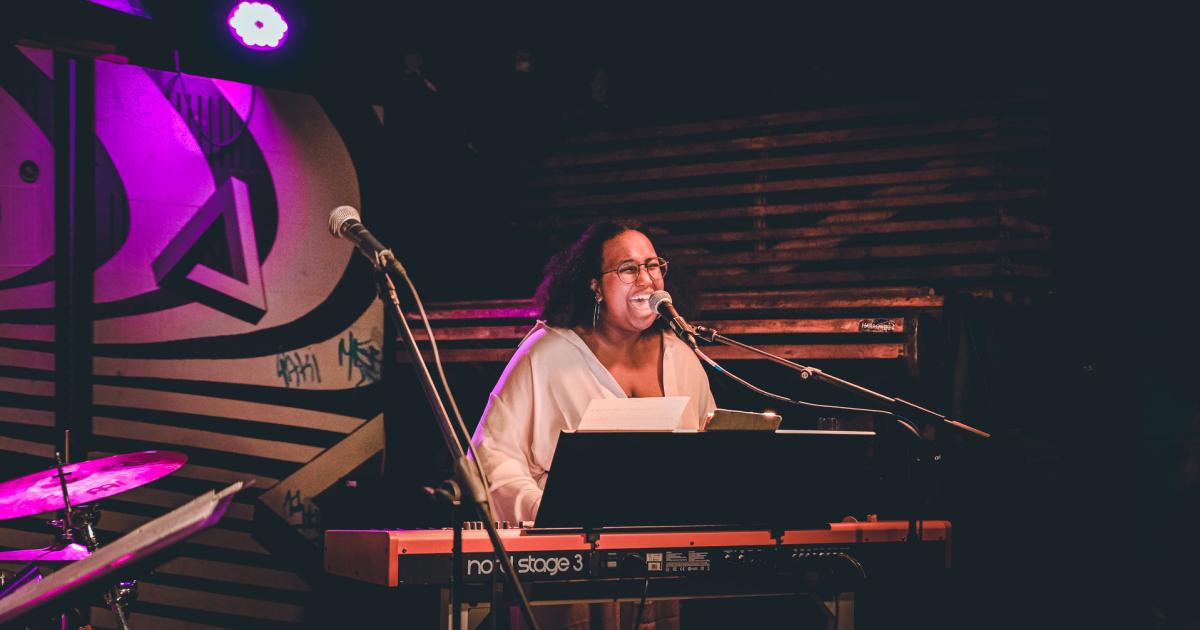 Mary Pommer über ihre erste EP, persönliche Lieder und Träume