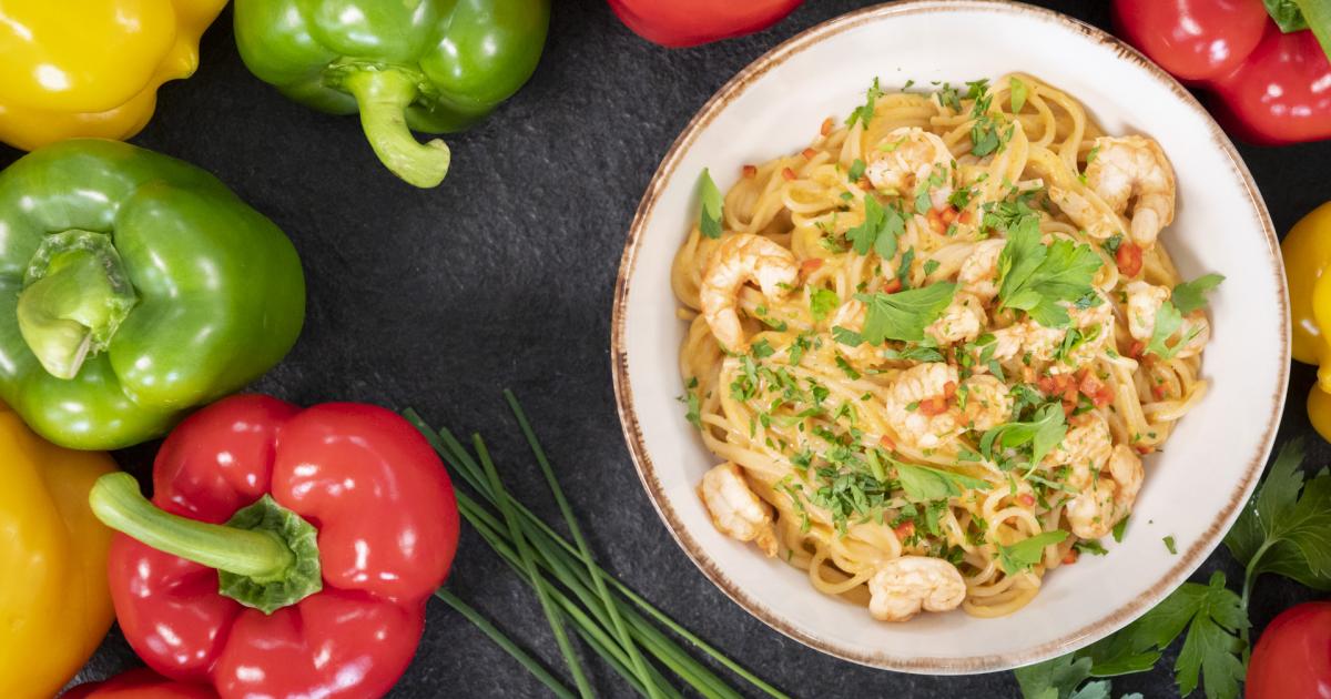 Gartenfrisch aus dem Kochsalon: Spaghetti mit geröstetem Paprika und ...