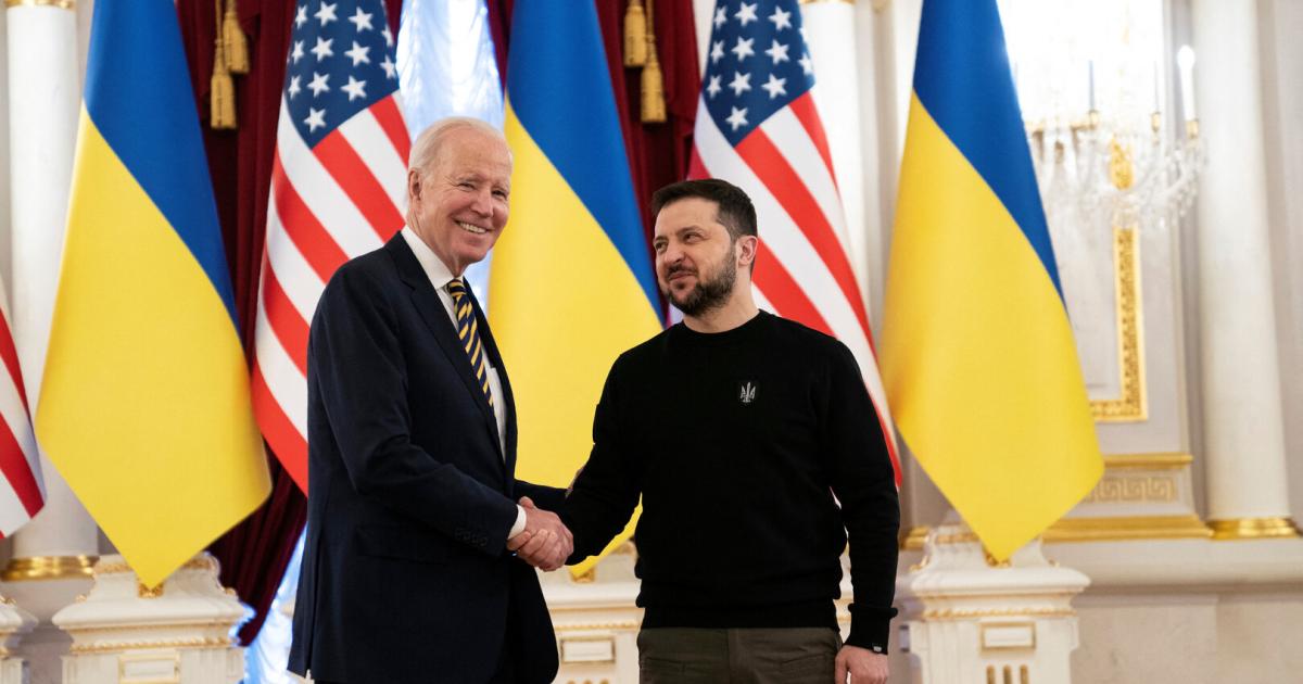 US President Biden invites Zelensky to visit the White House on Tuesday