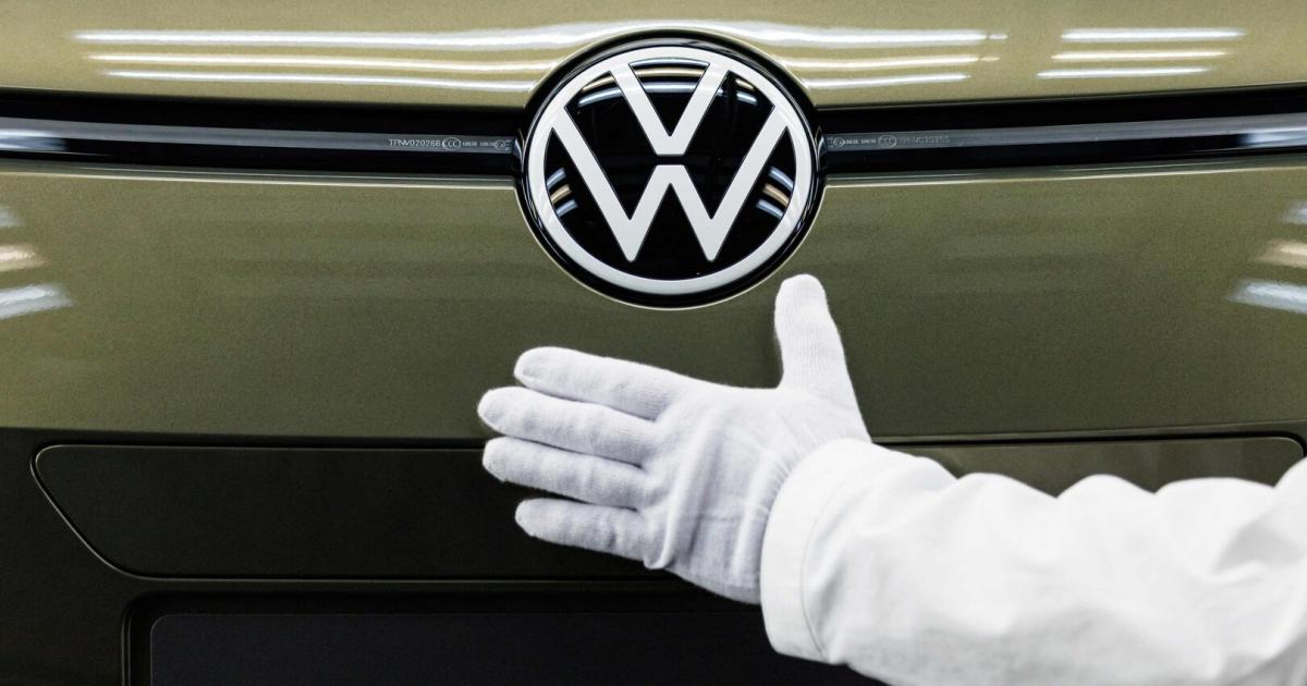Германски политици призовават Volkswagen да напусне Синцзян