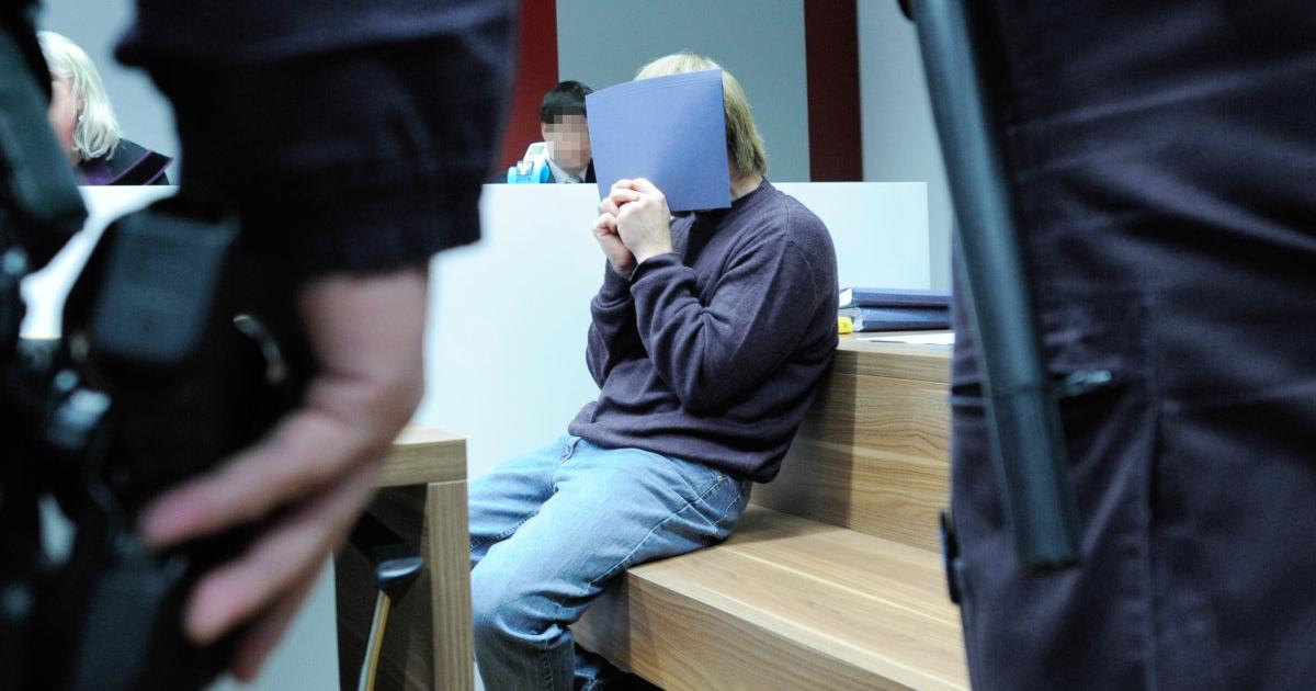 Baby vom Stiefvater: Zwölf Jahre Haft und Einweisung | kurier.at Zwölfjährige bekam Baby vom Stiefvater | kurier.at