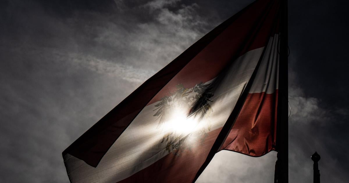 “Austria is turning into a political gravedigger”