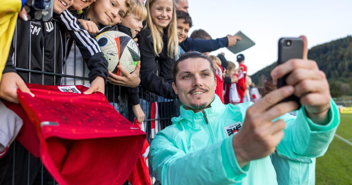 The ÖFB team thrilled 1,000 fans in their first training session in Windischgarsten