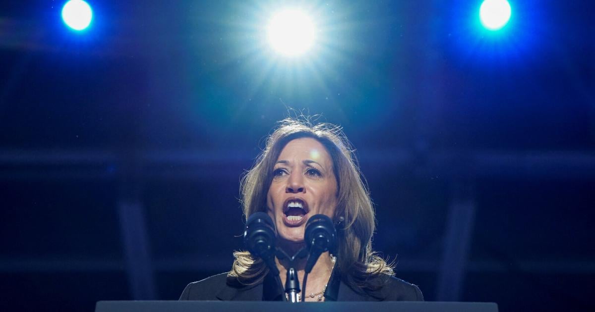 Trump incites against migrants, Harris warns against Trump