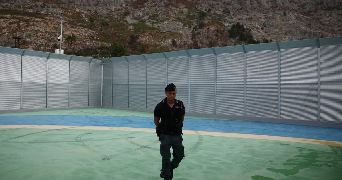 Experiment failed? Meloni’s asylum camps in Albania are empty again