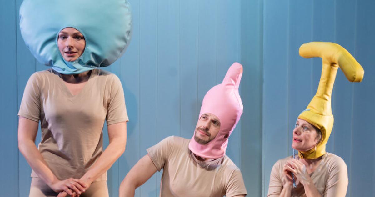 Kosmos-Theater-Weit-und-breit-kein-St-ck