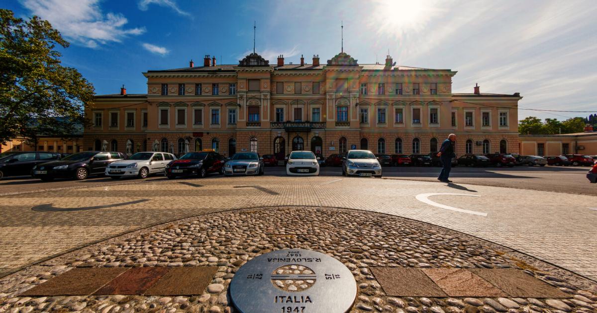Nova-Gorica-Die-Stadt-die-vom-Rei-brett-kam