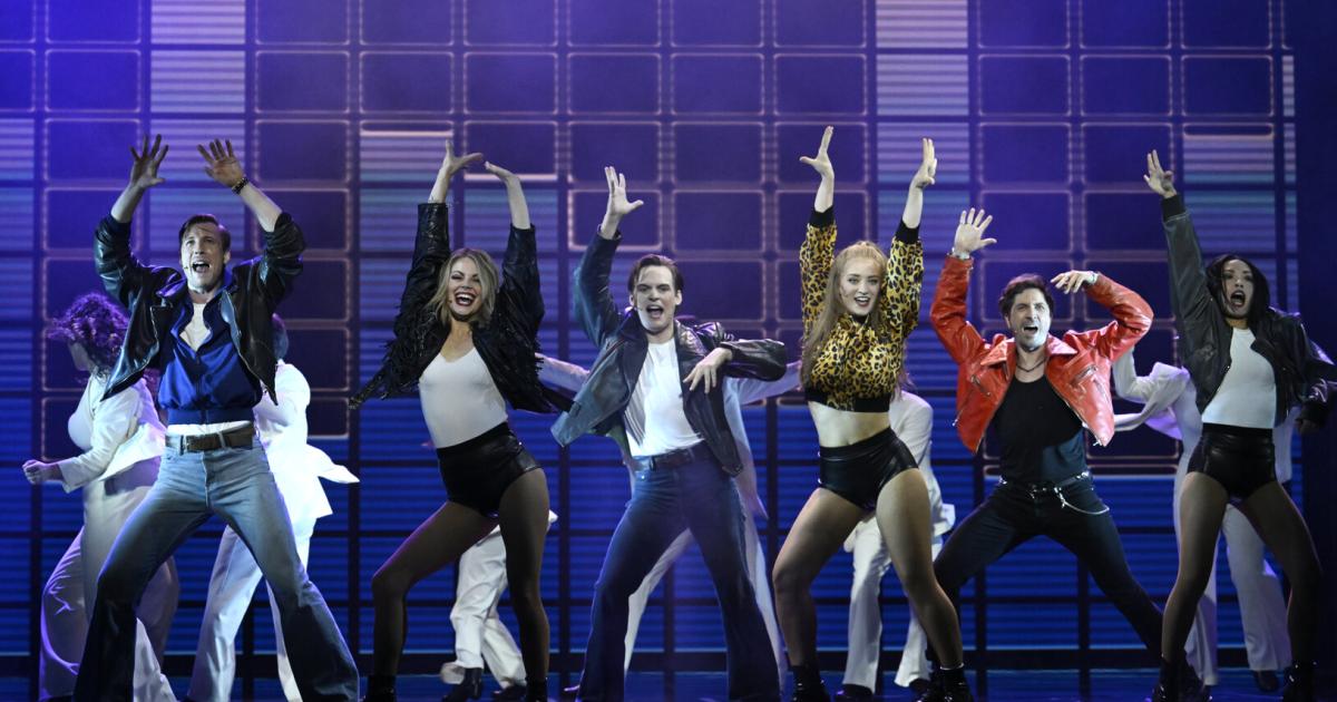 Diese-beiden-Musicalstars-haben-ihre-Liebe-ffentlich-gemacht