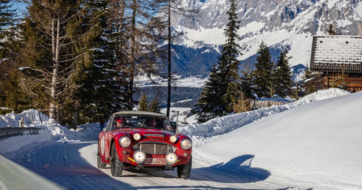 planai-classic-2025-start-der-oldtimer-saison-im-schnee