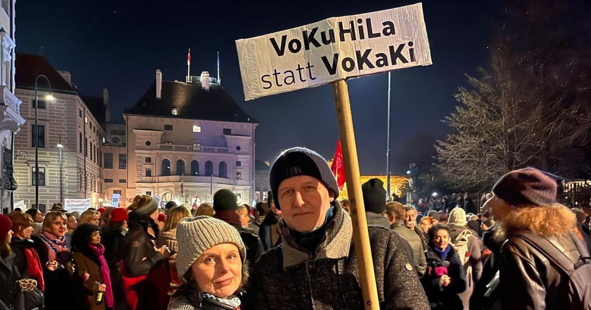 heute-abend-demonstrieren-wieder-tausende-in-wien-gegen-blau-t-rkis