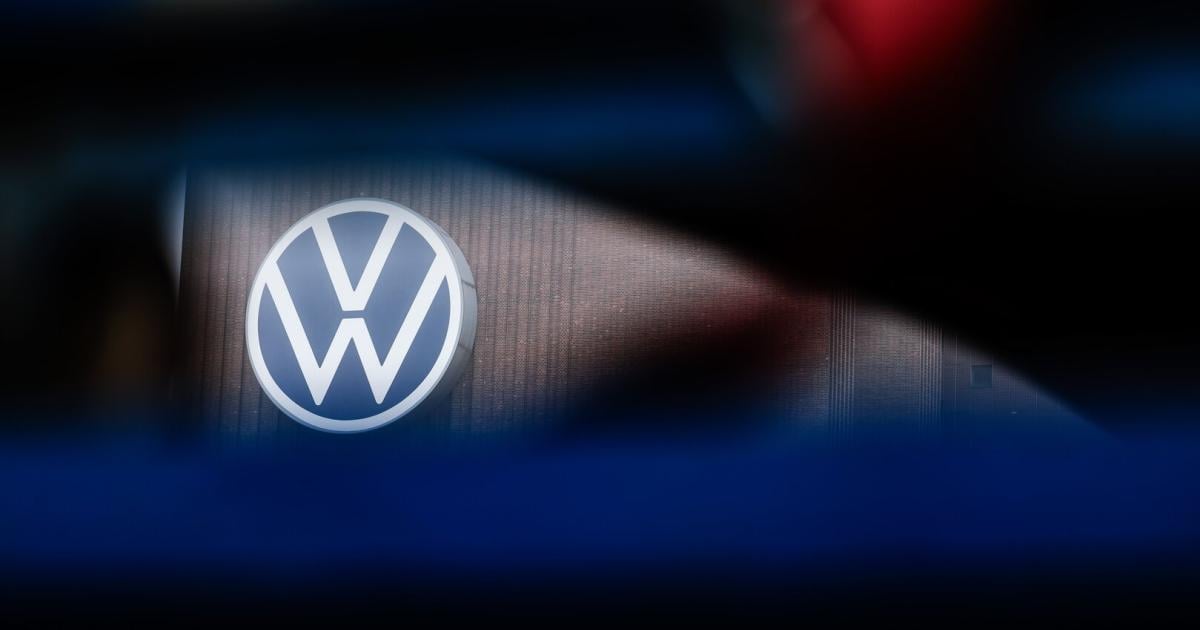 Volkswagen complains India for billions of tax claims