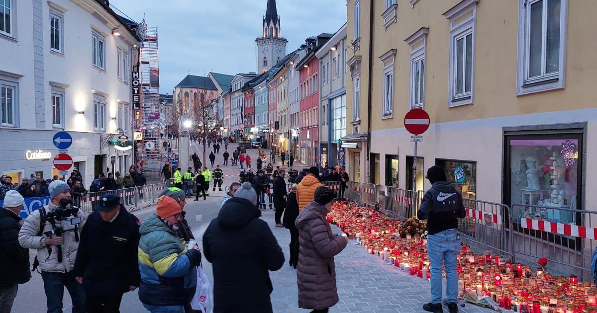 stadt-villach-beendet-trauerwoche-mit-beleuchtetem-herz-auf-der-drau