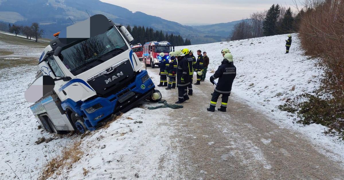 n-milchtanker-drohte-ber-abhang-zu-st-rzen