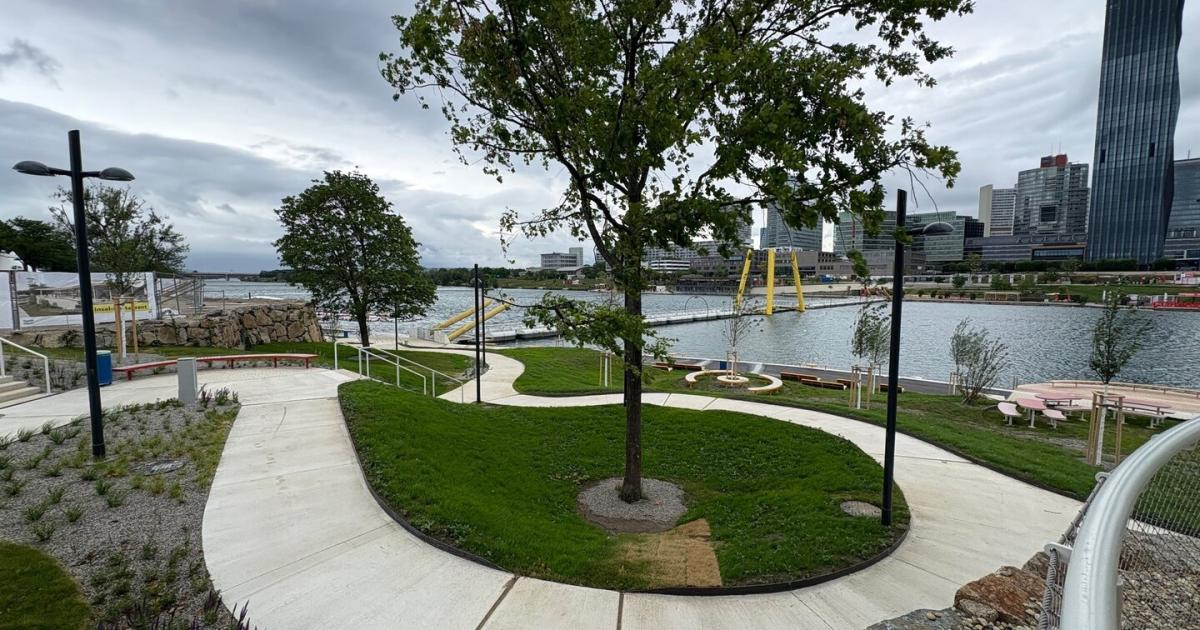 Sportplatz-am-Pier-22-fr-her-fertig-als-geplant