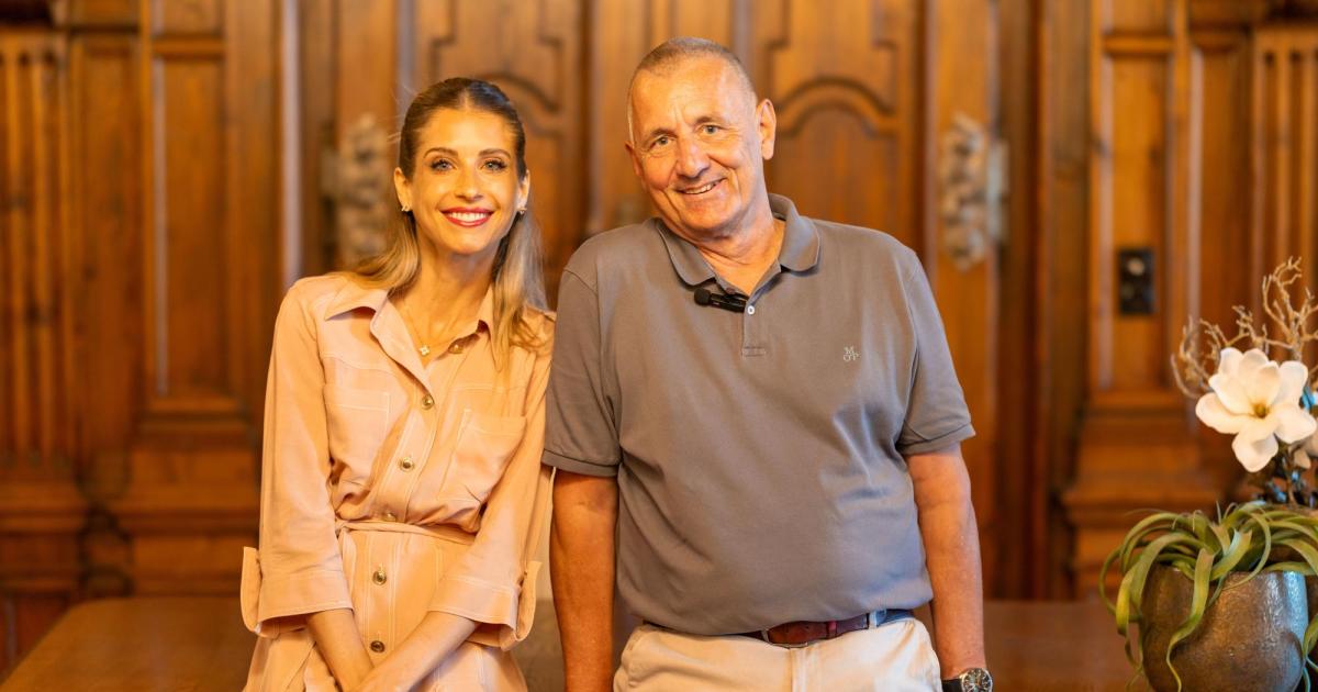 Cathy-Hummels-zeigte-im-Salzkammergut-vollen-K-rpereinsatz