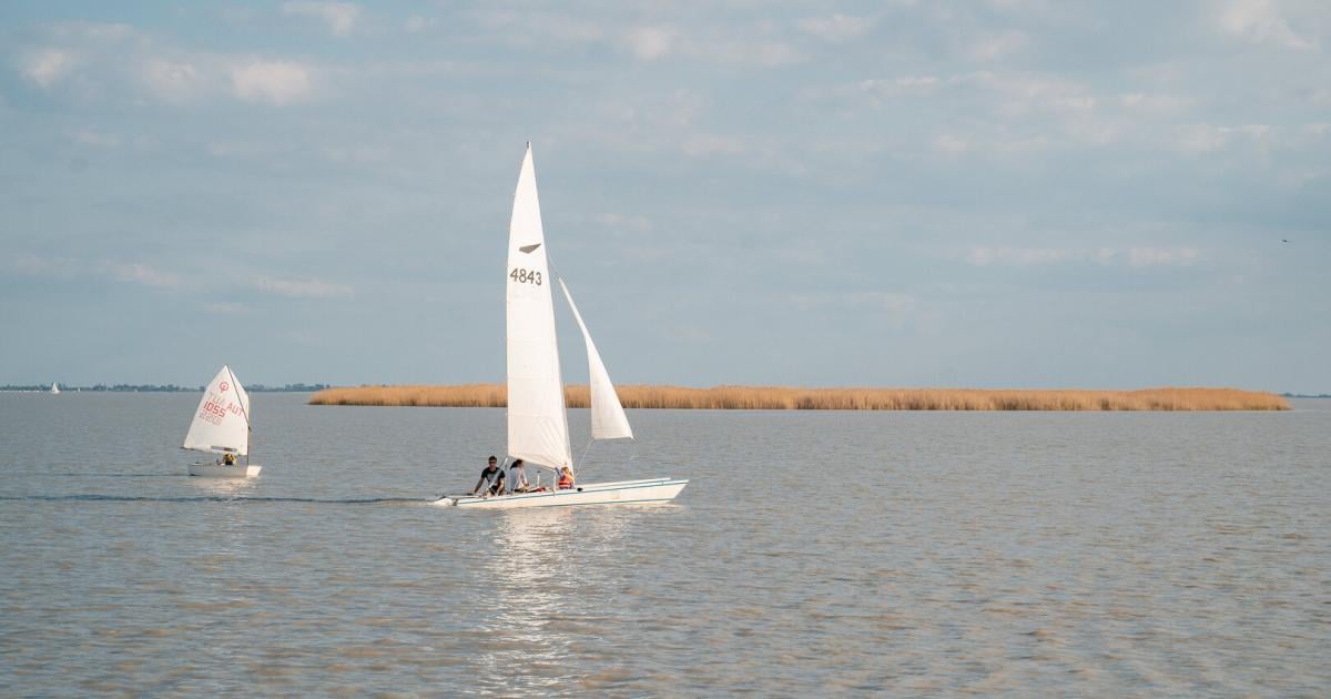 Kopfverletzung-auf-Segelboot-Wasserrettung-im-Einsatz