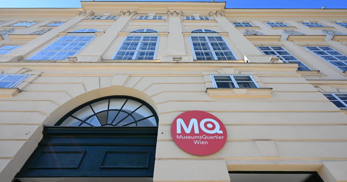 Pfandringe-im-Wiener-Museumsquartier-installiert