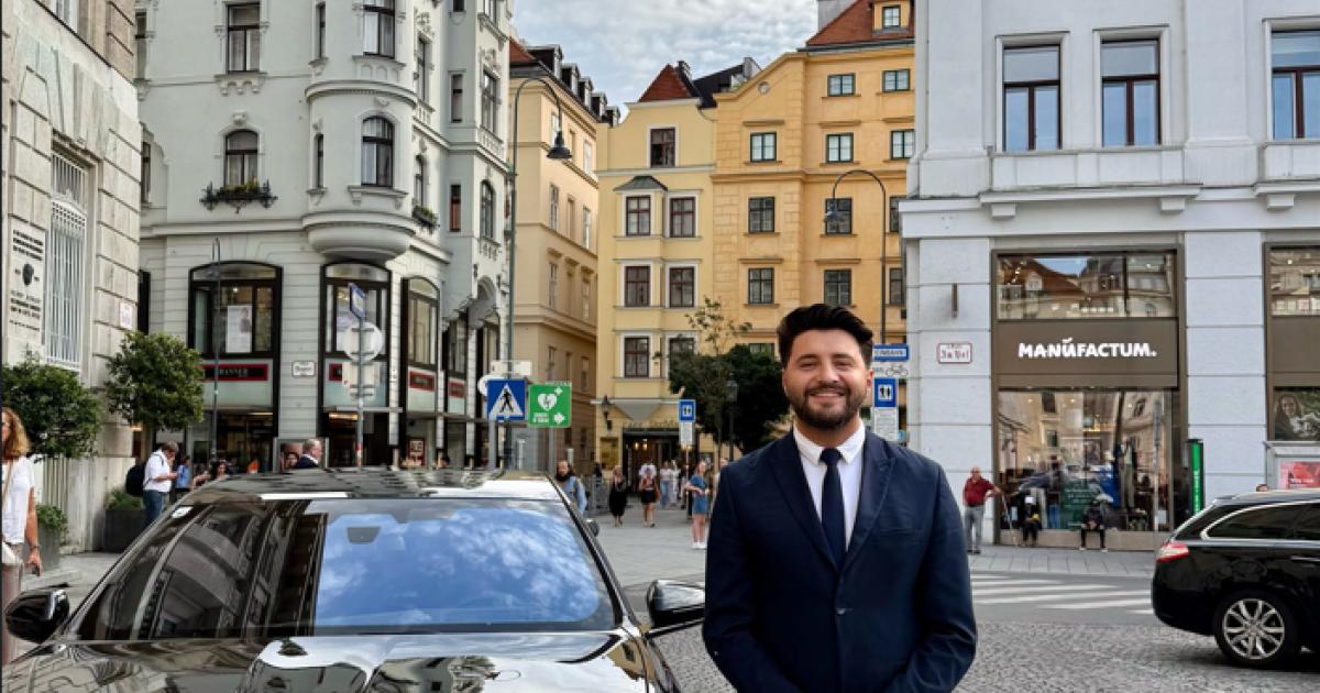 Chauffeur-und-privater-Concierge-Wie-Reiche-in-sterreich-urlauben