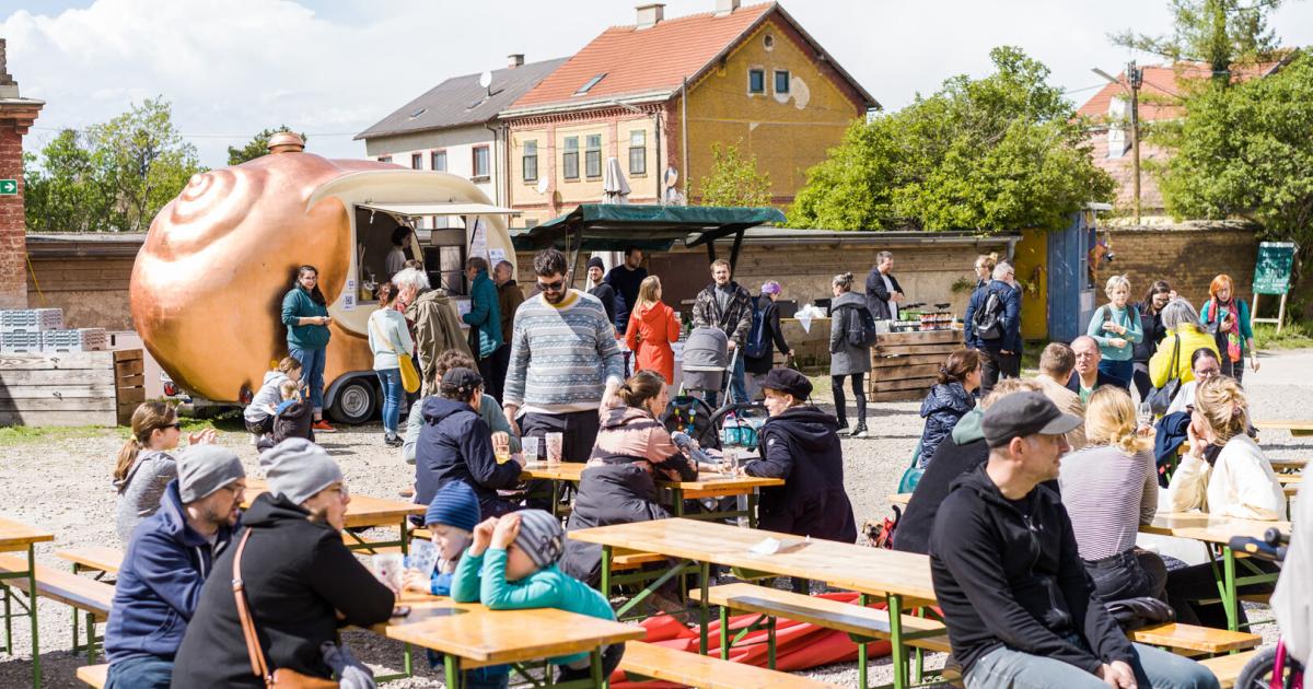 Erstes-Wiener-Schmecktakel-Markt-und-Hoffest-bei-freiem-Eintritt