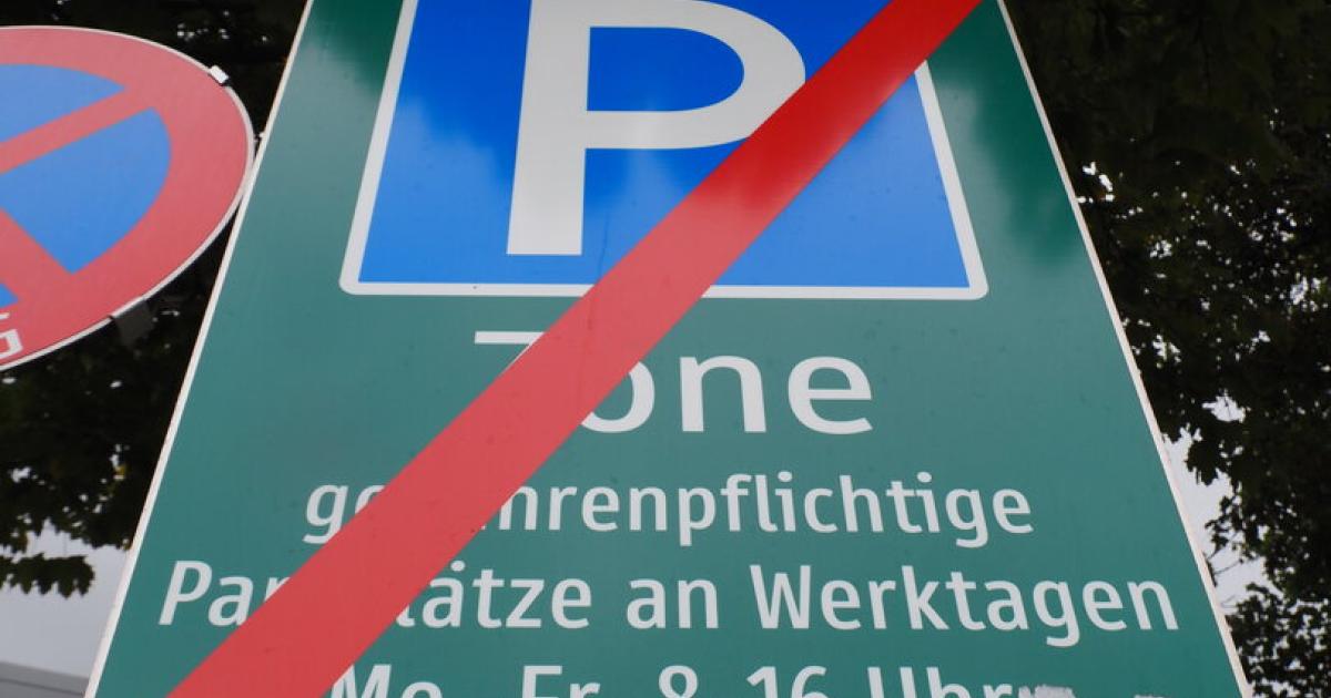 Rot-gr-n-lenkt-ein-Kein-fl-chendeckendes-Parkpickerl-in-M-dling