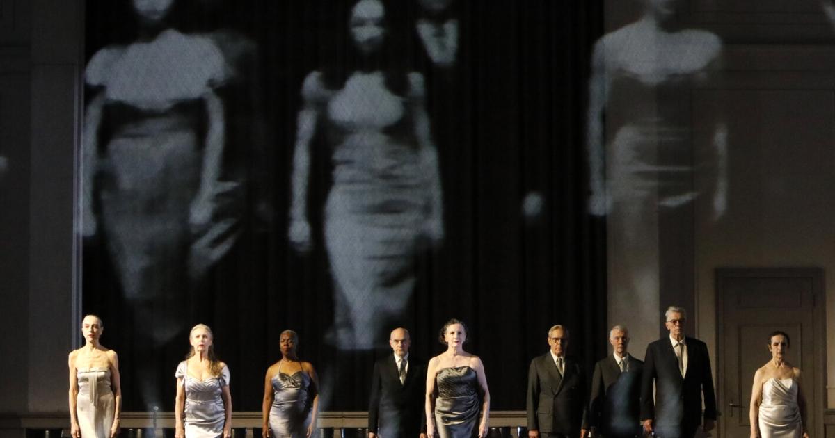 Festspielhaus-St-P-lten-Bewegendes-Rendezvous-mit-einem-Tanztheater-Klassiker