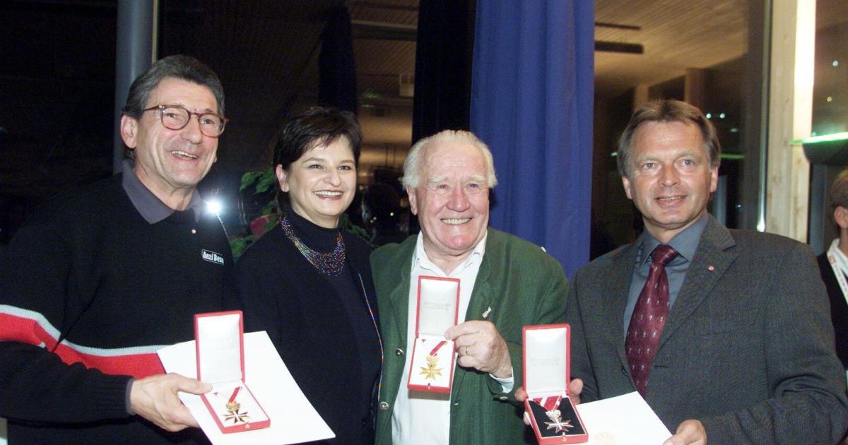 alles-gute-ein-hahnenkamm-sieger-wird-r-stige-100-jahre-alt