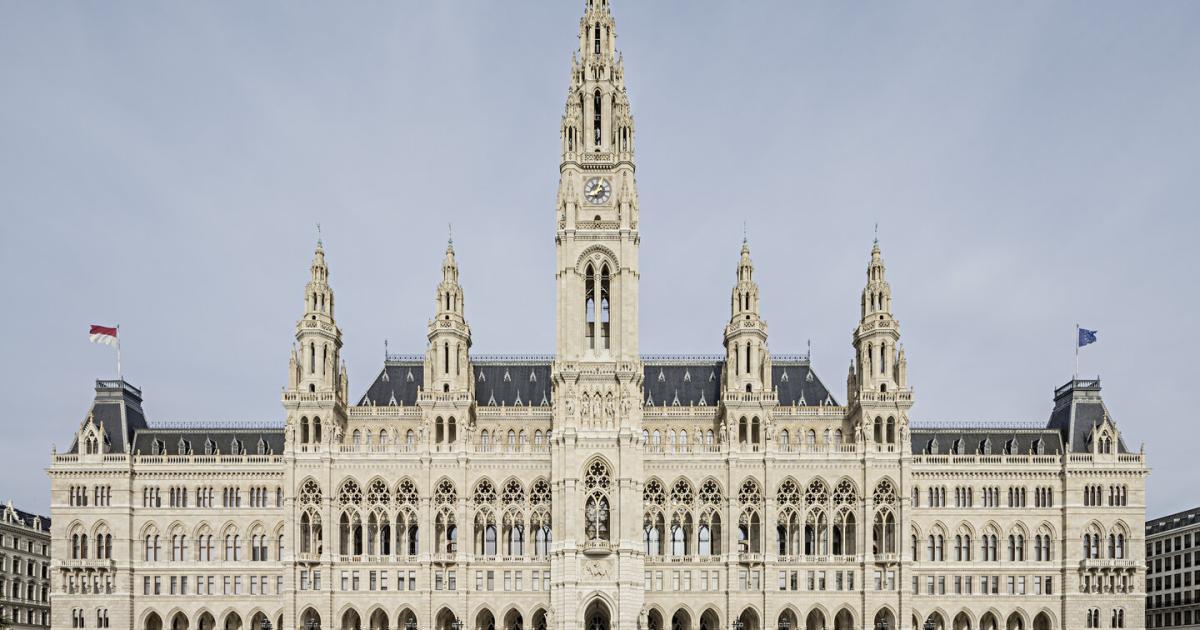 Profane-Kathedrale-Ausstellung-zu-Architektur-und-Geschichte-des-Wiener-Rathauses