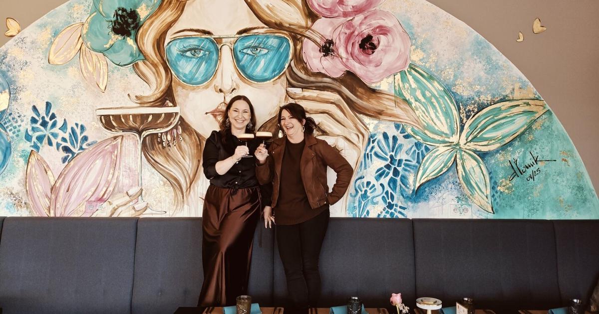 Die-K-nstlerin-hinter-der-Klofrau-der-Retzer-Rooftop-Bar