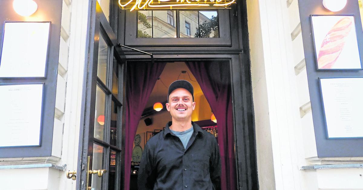 Botschafter-der-Innviertler-Kn-del-in-Wien