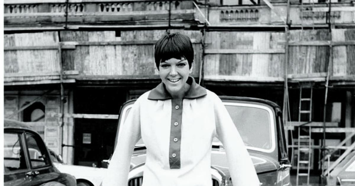 Mondlandung-Minirock-und-Kalter-Krieg