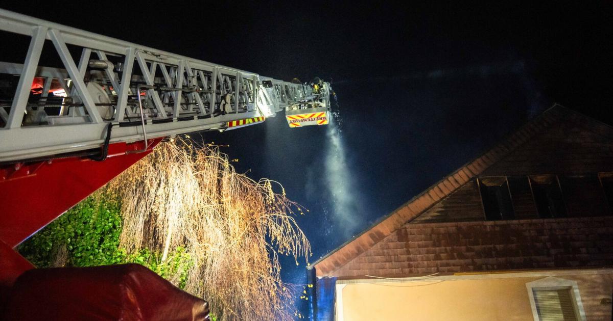 Zwei-Verletzte-bei-Wohnhausbrand-in-Nieder-sterreich