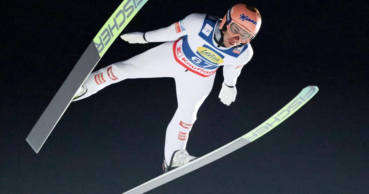 Skispringen-Die-sterreicher-standen-neben-dem-Podest