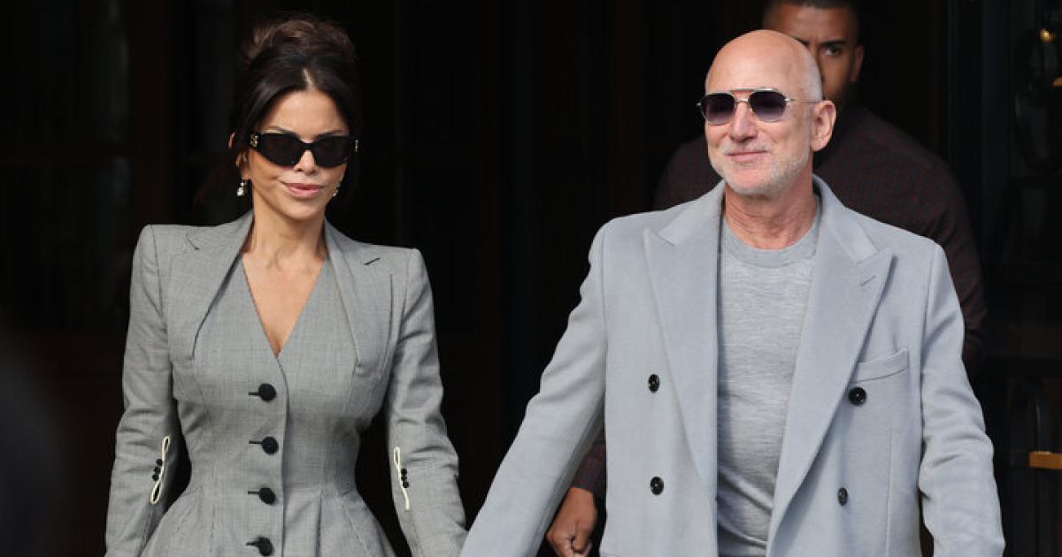 Die-Bezos-Mit-allen-Geld-Mitteln-in-die-Mode-Elite