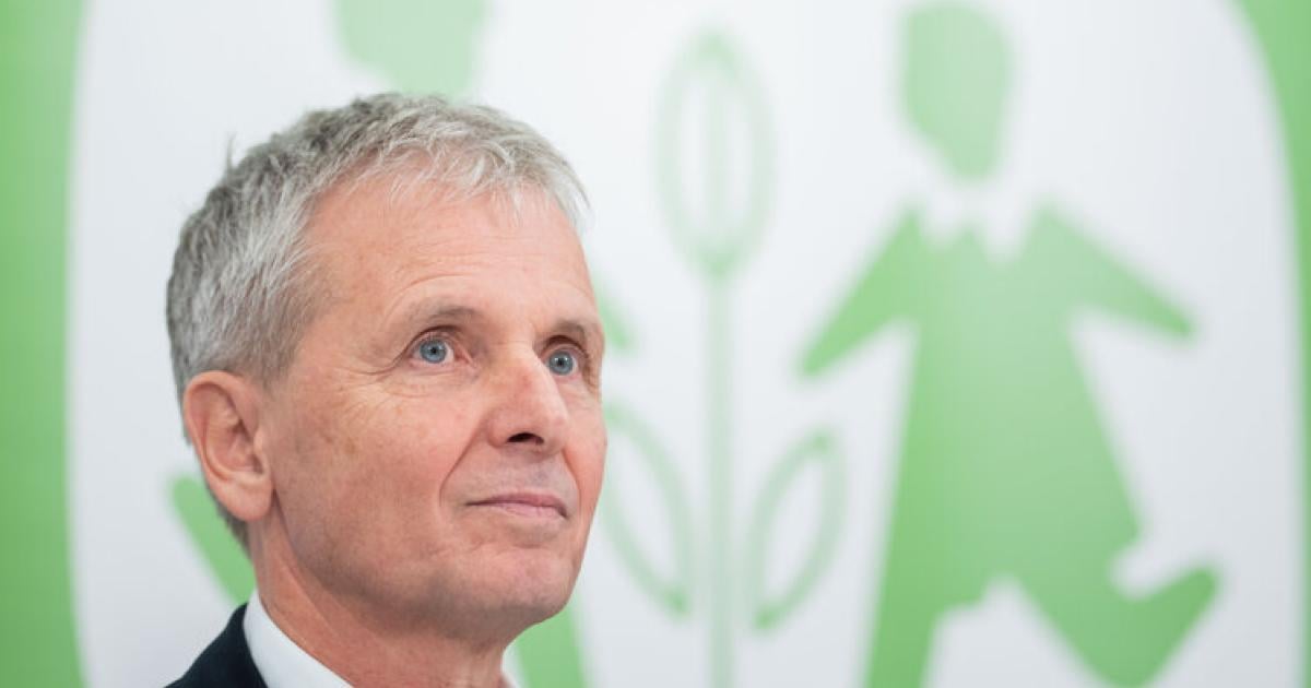 Kinderdorf-Reform-Zehn-Kinder-eine-Mama-und-ein-Dorfpapa-f-r-alle