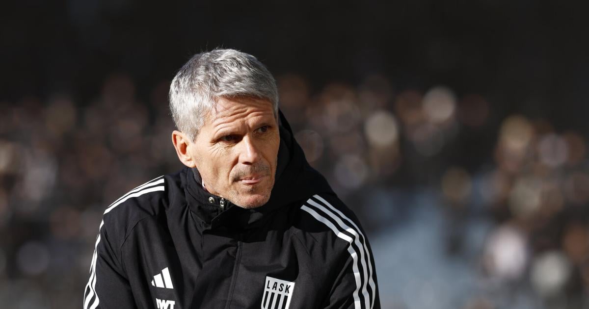 Live-K-hbauer-mit-dem-LASK-gegen-Rapid-im-Spiel-eins-nach-St-ger