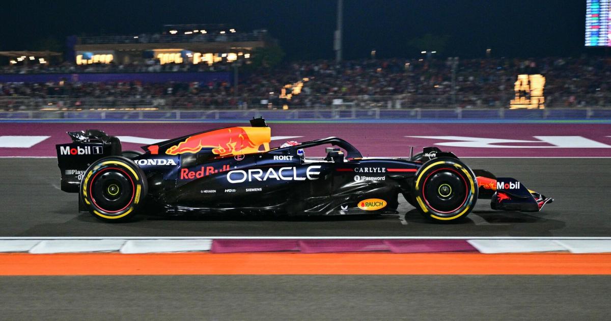 Formel-1-WM-bleibt-spannend-McLaren-schenkt-Verstappen-den-Sieg