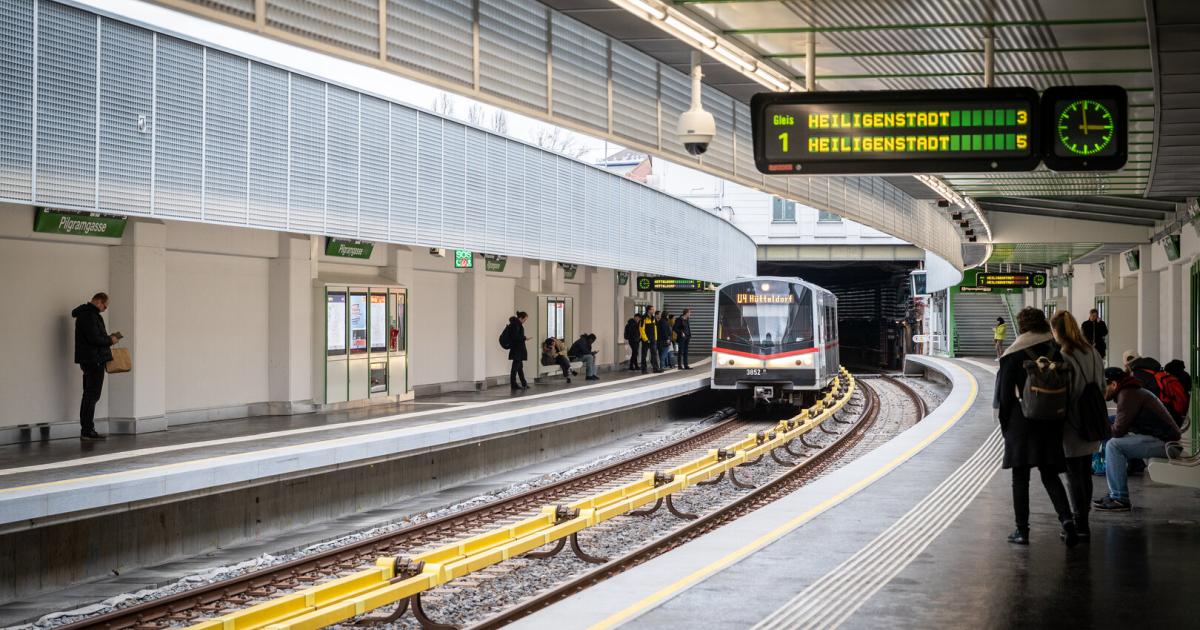 Lautes-Telefonieren-Sima-will-besseres-Benehmen-in-den-ffis