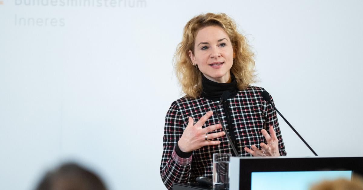 Gewaltschutzgipfel-Heuer-schon-13-000-Ann-herungsverbote