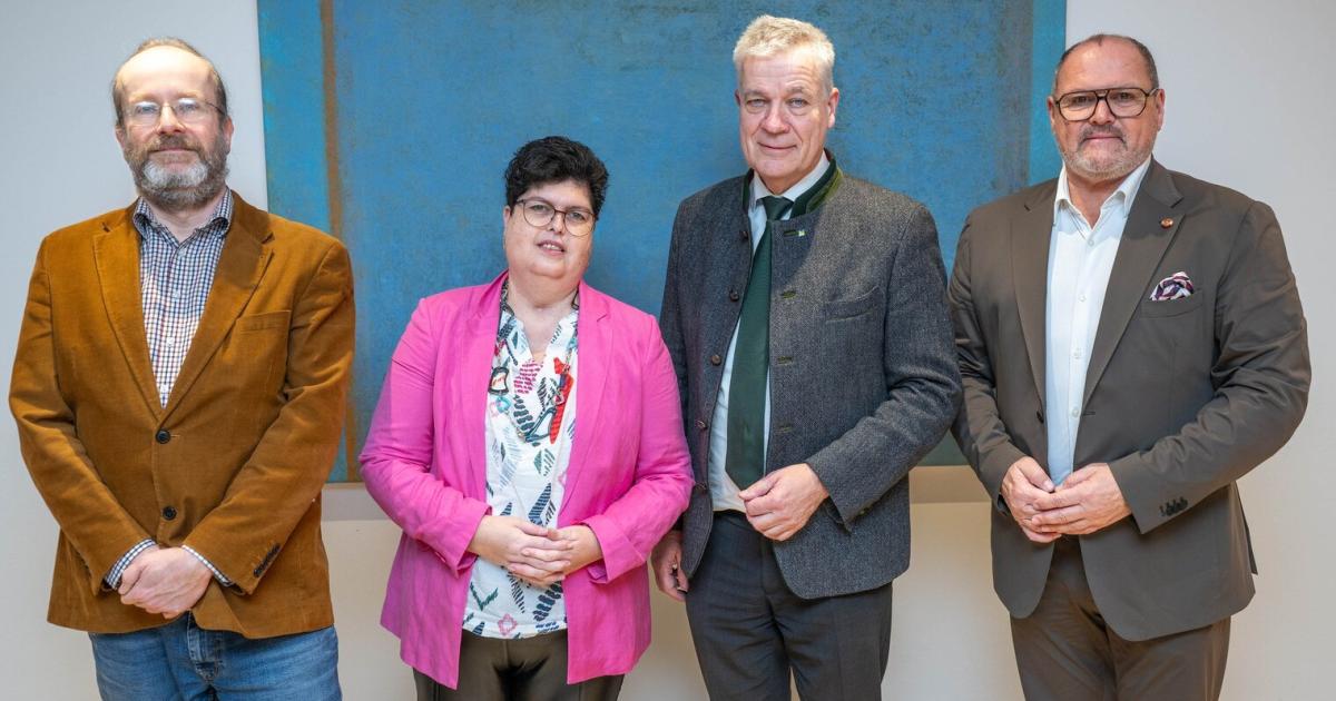 Unfrieden-nach-Treffen-zwischen-Spitalsrettern-und-Landesrat-Kasser