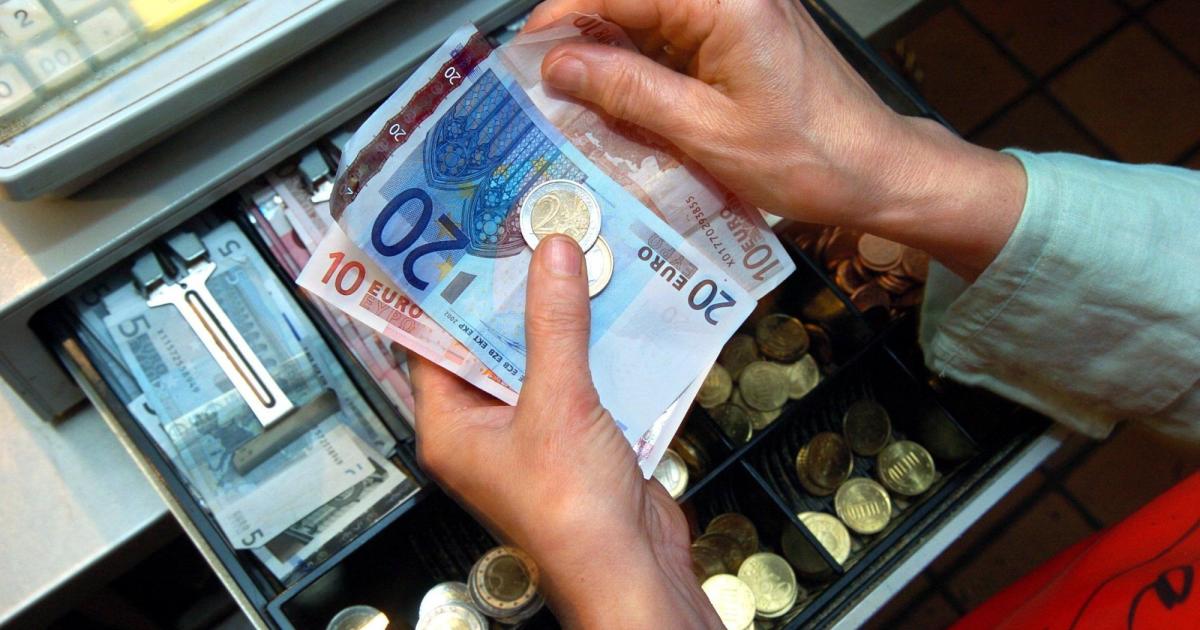 Regierung-beschlie-t-Registrierkassenpaket-