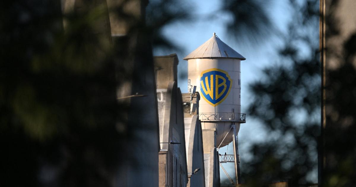 Warner-Bros-Deal-Trump-fordert-Verkauf-von-Nachrichtensender-CNN