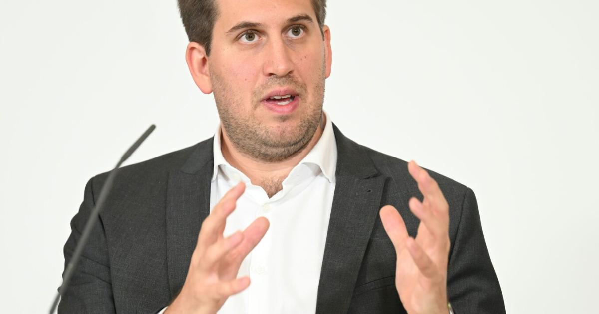 Regierung-will-beim-Verwaltungspersonal-massiv-einsparen