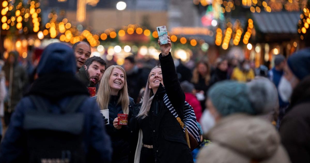 Touristen-Ansturm-sterreichs-Christkindlm-rkte-als-Millionen-Gesch-ft