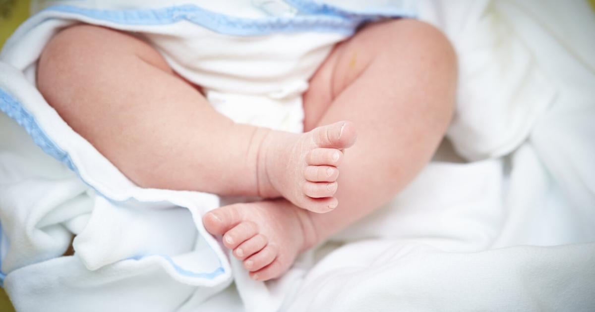 Wie-Baby-Michael-ber-die-Babyklappe-ein-sicheres-Zuhause-fand