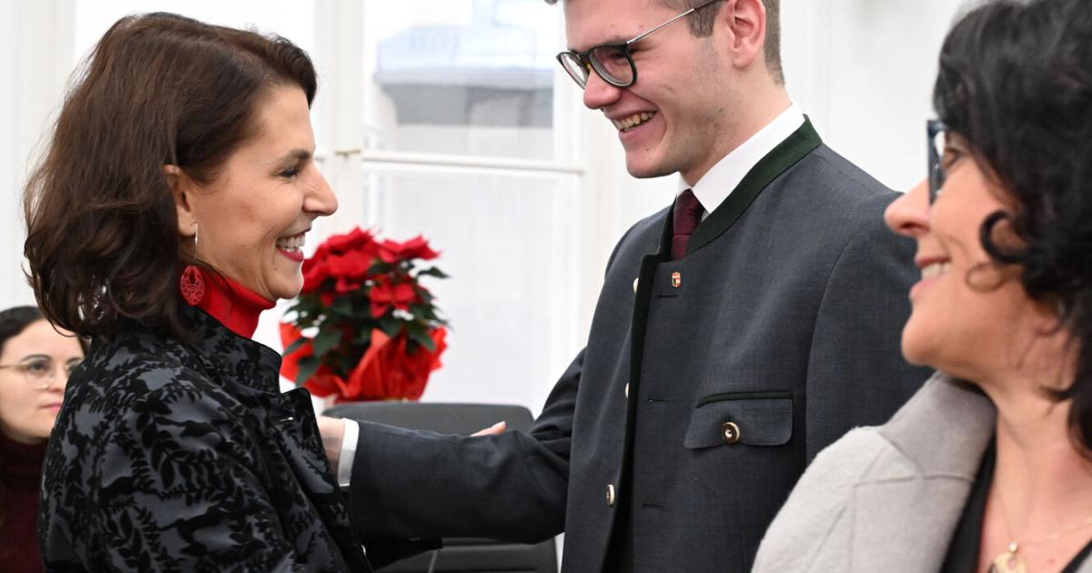 salzburgs-j-ngster-landesrat-maximilian-aigner-im-landtag-angelobt