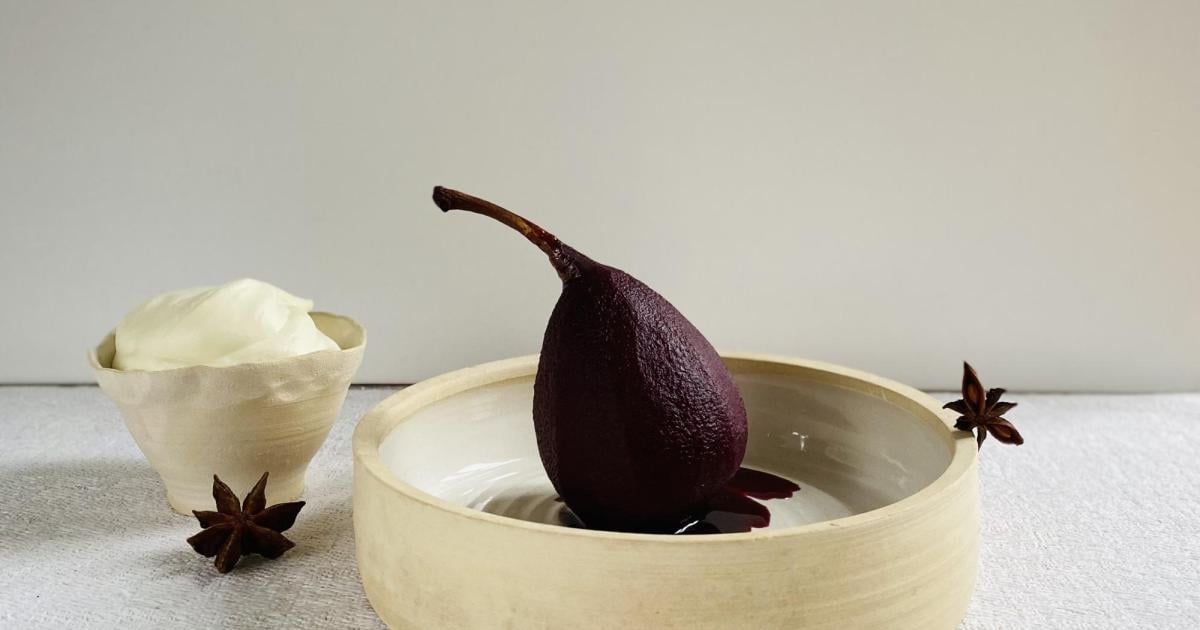 Ein-Luftikus-mit-Birnenrausch-Joghurt-Mousse-mit-Rotwein-Birnen