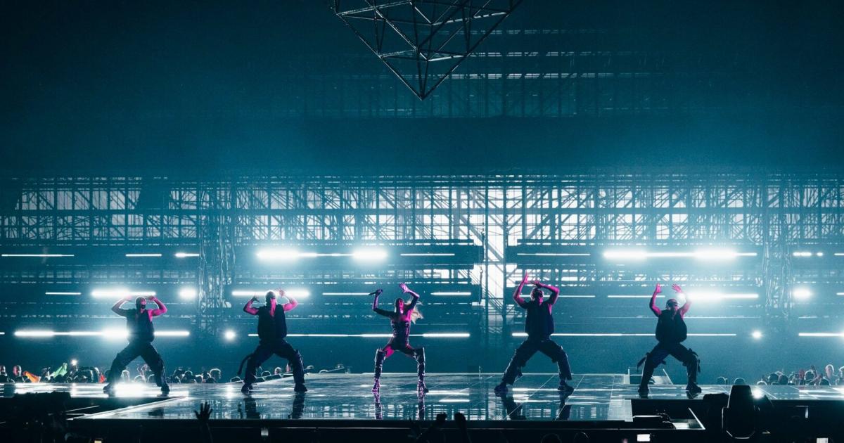 Casting-2-000-wollen-auf-der-ESC-B-hne-stehen