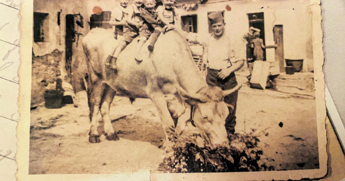 Die-Familie-eines-Zwangsarbeiters-zu-Besuch-in-N-Eine-Spurensuche